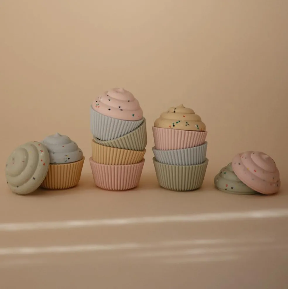 Lot de 4 jouets de bain Cupcake Mix and Max