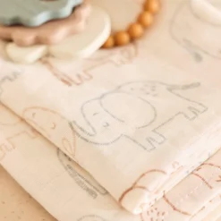 Lot de 3 langes en gaze de coton Elephant Tales (70 x 70 cm)