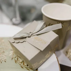 Lot de 10 livrets de messe Jolis Brins vert sauge et or