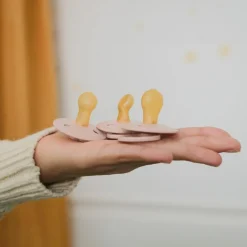 Lot de 2 sucettes en latex anatomique Blush-Woochuck (6-18 mois)