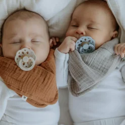 Lot de 2 sucettes en latex Bohème Ivory-Sage (6-18 mois) - Reconditionné