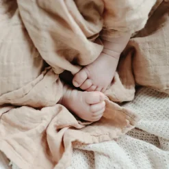 Maxi lange en coton bio Pale Taupe (120 x 120 cm)