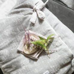 Nid d'ange avec capuche Toile de Jouy Forest