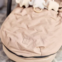 Nid d'ange passe sangle Embossed Milky Coffee (groupe 0+)