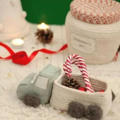 Panier pot de confiture de fraise