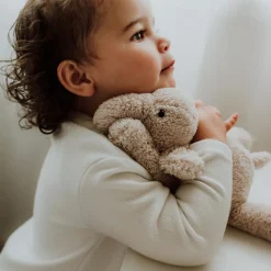 Peluche bruit blanc George l'éléphant beige