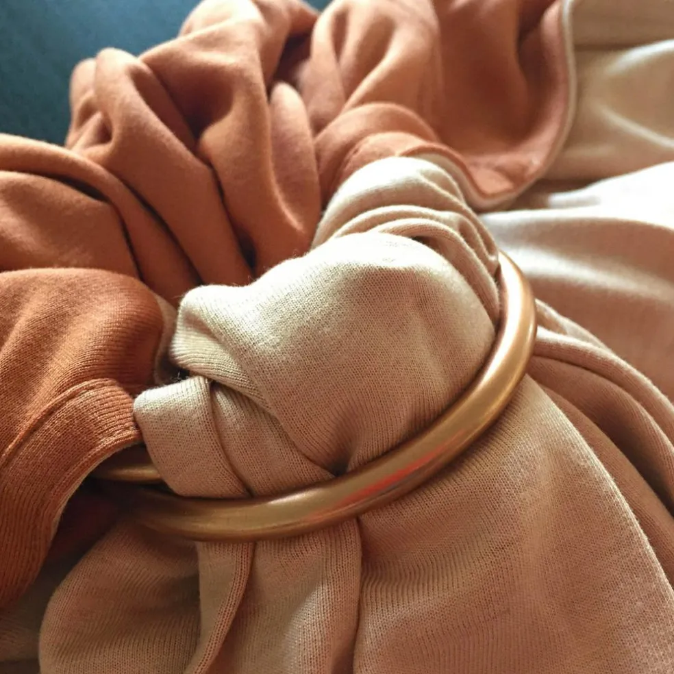 Petite écharpe Sling sans nœud Nude Caramel