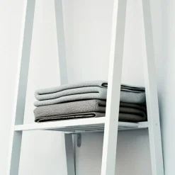 Portant à vêtements en bois de hêtre Essentiel blanc