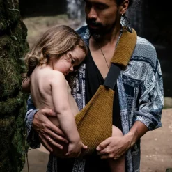 Porte bébé enfant en velours côtelé Gold Rib