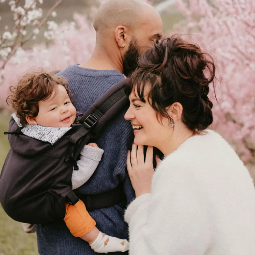 Porte bébé préformé Néo+ Ebène V2