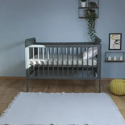 Pouf enfant tricoté Lili jaune oeuf (30 x 20 cm)