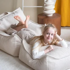 Pouf Ottoman Square Marshmallow velours côtelé