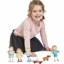 Poupée Edward avec skateboard