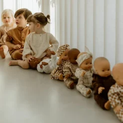 Poupée Romy avec tenue col Gaze Léopard Marron