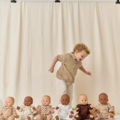 Poupée Sacha avec tenue sans col Gaze Damier