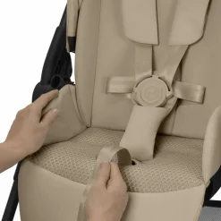 Poussette compacte Melio Carbon Almond Beige