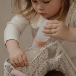 Poussette pour poupée en métal rose