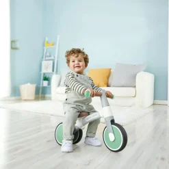 Premier tricycle pastel vert
