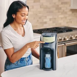 Préparateur de biberon Formula Pro Advanced Charcaol