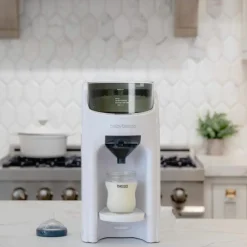 Préparateur de biberons Formula Pro Advanced blanc