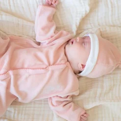 Pyjama en velours rose Sophie la girafe (1 mois)