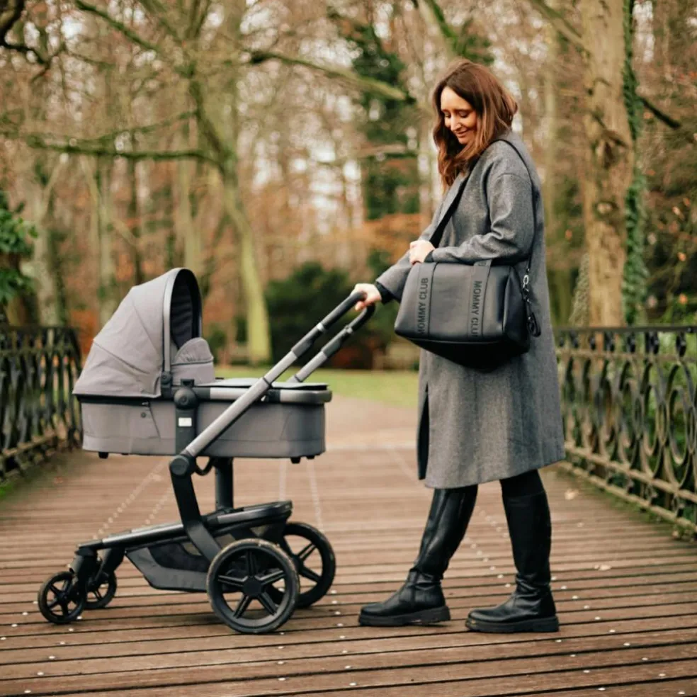 Sac à langer Mommy Club signature noir