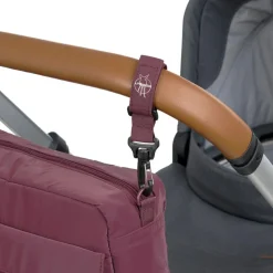 Sac à poussette rouge foncé