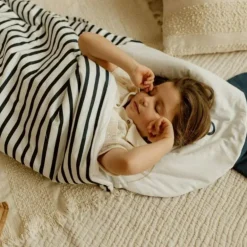 Sac de couchage rayé Lapin (3-6 ans)