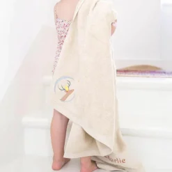 Serviette de bain jaune pâle Daim personnalisable (50 x 100 cm)