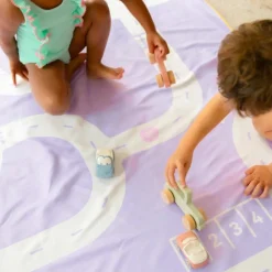 Serviette de plage 2 en 1 Circuit Lavande (140 x 70 cm)