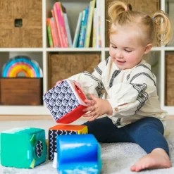 Set de 4 cubes souples Explore & Discover