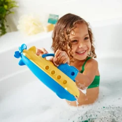 Sous marin bleu et jaune