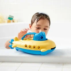 Sous marin bleu et jaune