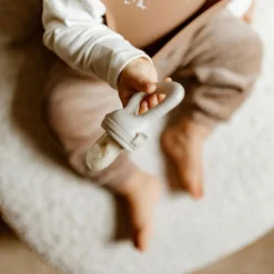 Sucette grignoteuse Sable avec 4 embouts