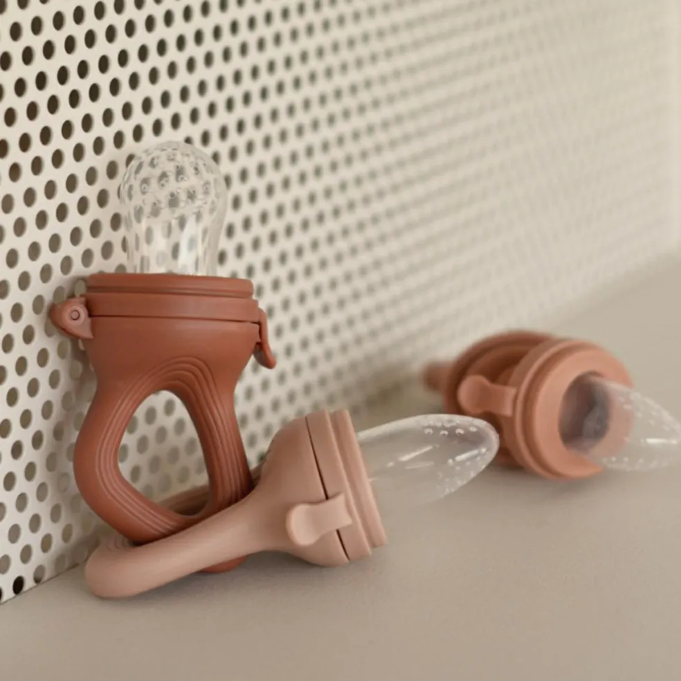 Sucette grignoteuse terracotta avec 4 embouts