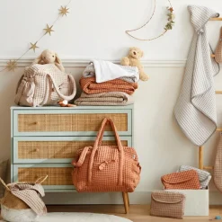 Tapis à langer en coton gaufré Latte