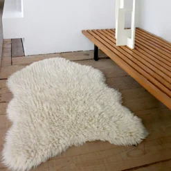 Tapis en laine Woolly Sheep blanc (110 x 75 cm)