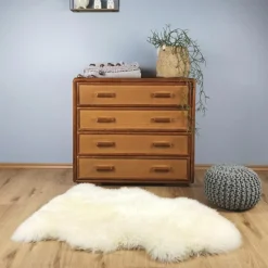 Tapis peau de mouton Douchka ivoire (67 x 100 cm)