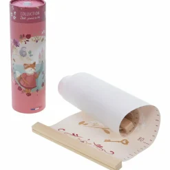 Toise Zoé prend le thé