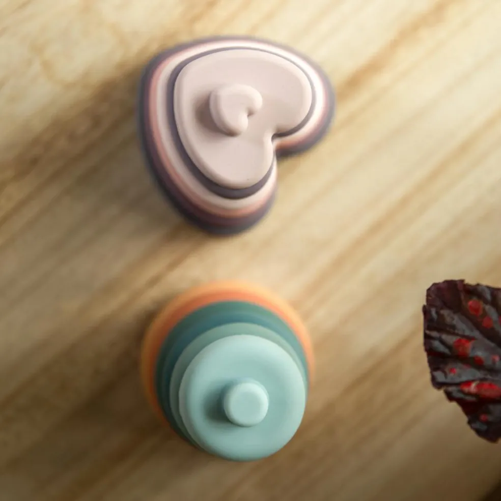 Tour coeurs à empiler en silicone