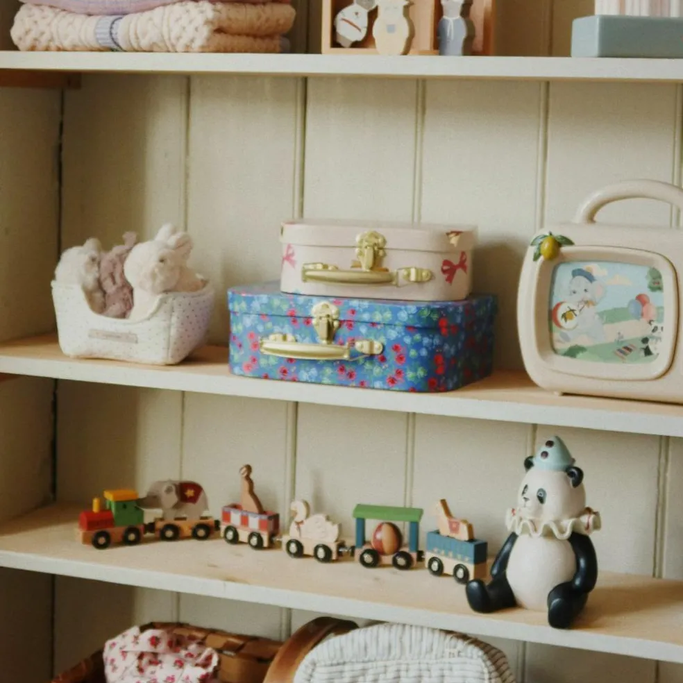 Train d'animaux en bois