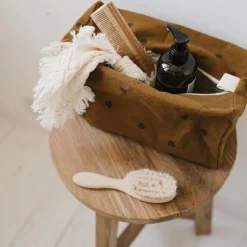 Trousse de toilette Vic Cœur cumin