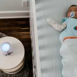 Veilleuse musicale avec projection Kübe