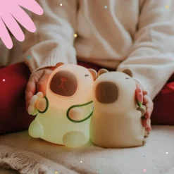 Veilleuse rechargeable Capibara Fleuriste