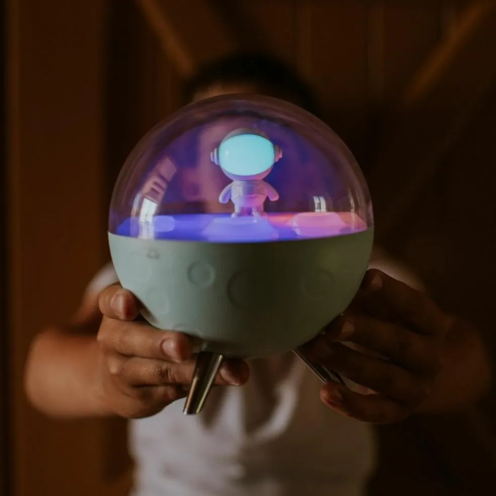 Veilleuse rechargeable Lune Bleue